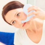 Как правильно промывать нос при гайморите видео и чем лучше