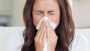 Круглогодичный аллергический ринит: симптомы и лечение