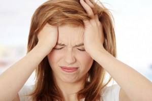 Почему болит голова при кашле