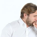 Сильный кашель у мужчины на нервной почве